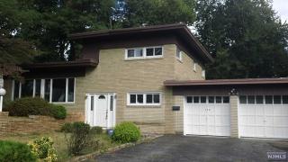 123 Phelps Ave, Cresskill, NJ 07626-2423