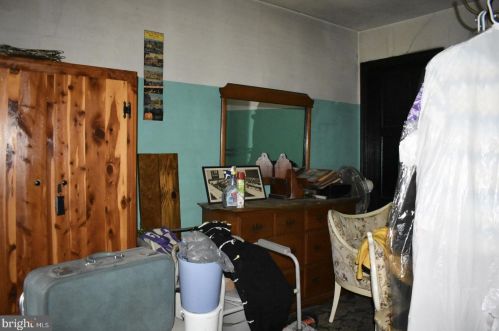 2131 28 St, Philadelphia PA 19145-1614 exterior