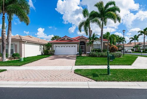 9626 Orchid Grove Trl, Boynton Beach FL 33437-5475 exterior