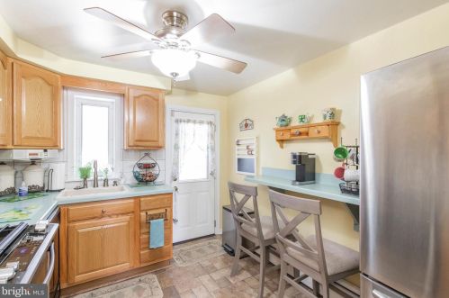 430 Leverington Ave, Philadelphia PA 19128-3315 exterior