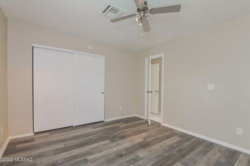 4697 Weathervane St, Tucson AZ  85741-4620 exterior