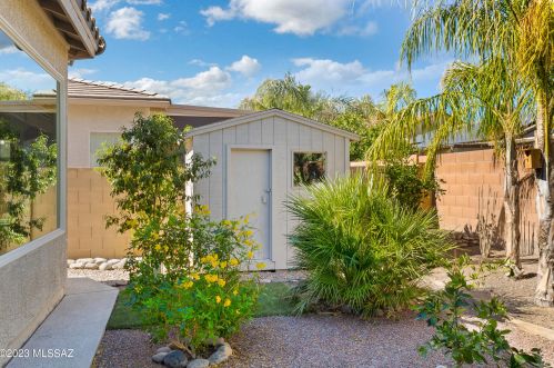 7536 Cosmic Sky Dr, Tucson AZ  85743-5519 exterior