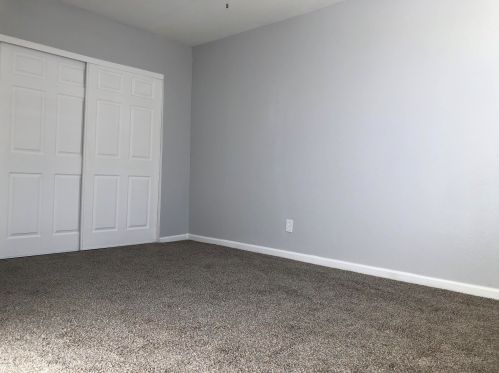 5413 Edgemont Ave, Phoenix AZ 85035-1716 exterior