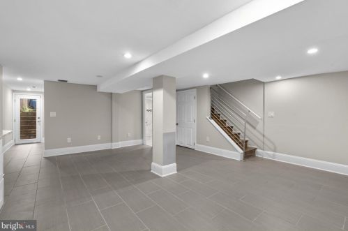 1506 Spg Pl, Washington DC 20010-1217 exterior