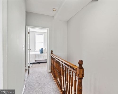 2607 Christian St, Philadelphia PA 19147-3612 exterior