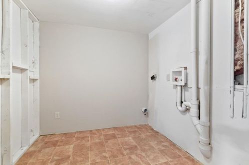 3918 Vly Brk Rd, Lithonia GA 30039-4280 exterior