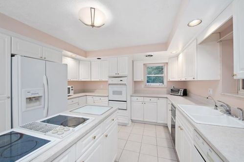 2121 Magnolia St, Pittsburgh PA exterior