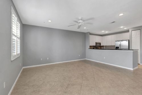 1362 Piazza Pitti, Boynton Beach FL 33426-8272 exterior