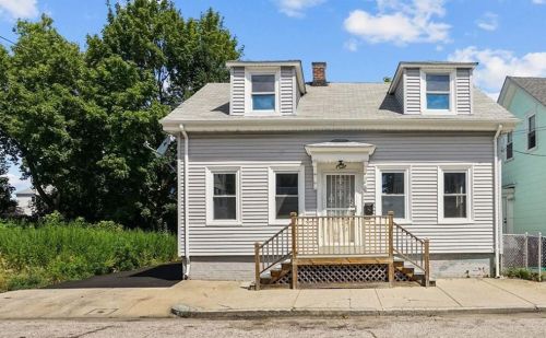 107 Bernon St, Providence RI  02908-3721 exterior