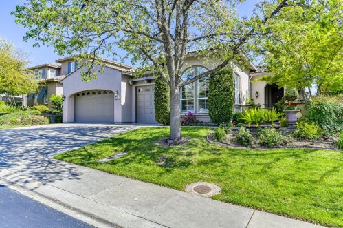 4054 Borders Dr, Folsom CA 95762-5415 exterior