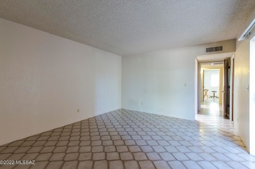 4231 Presidio Rd, Tucson AZ  85712-1044 exterior