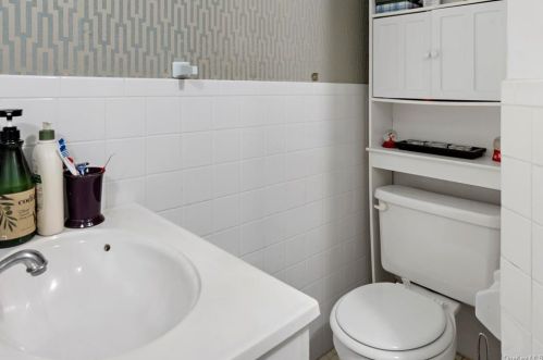 232 Prospect Ave, Mount Vernon NY 10550-2348 exterior