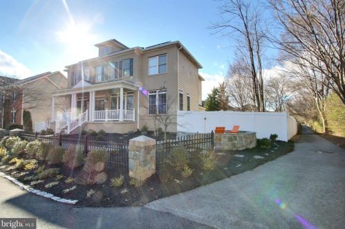 405 Great Falls Rd, Rockville MD  20850-2883 exterior