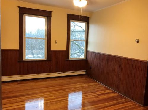 529 Wood Ave, Woonsocket RI  02895-2195 exterior