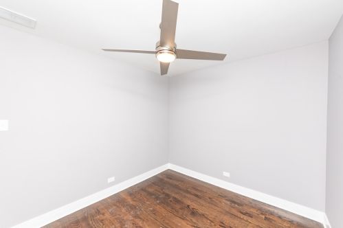 6758 Artesian Ave, Chicago IL  60645-4614 exterior