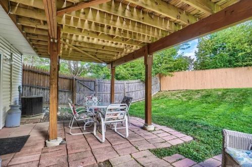 50 Scott Dr, Middletown NY 10941-1111 exterior