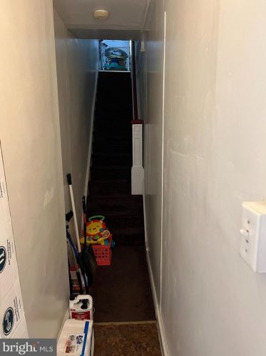 1223 9 St, Chester PA 19013-1601 exterior