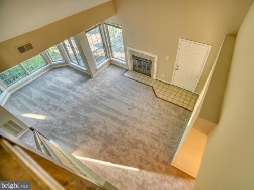 4503 Hazeltine Ct, Alexandria VA 22312-3206 exterior