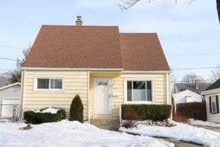 4734 Fillmore Dr, Milwaukee, WI 53219-2362