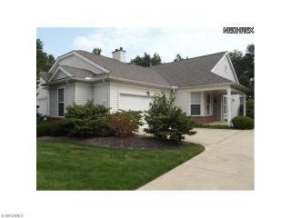 2471 Crimson Dr, Cleveland, OH 44145-2990