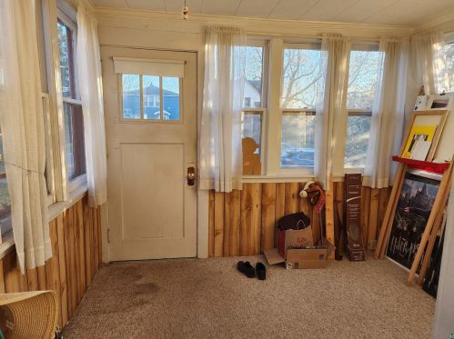 119 4th St, Duluth, MN 55805-1732