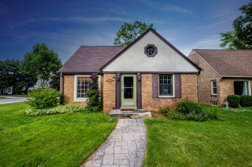 4088 Glenway St, Milwaukee WI 53222-1115 exterior