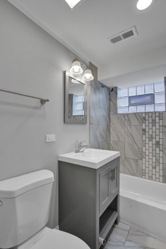 8500 Calumet Ave, Chicago IL 60619-6026 exterior