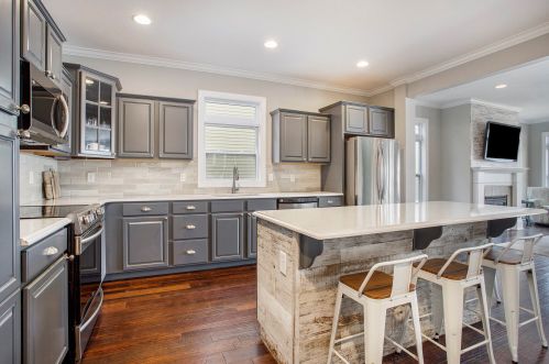 1216 Frst Dr, Kalamazoo MI 49002-6318 exterior