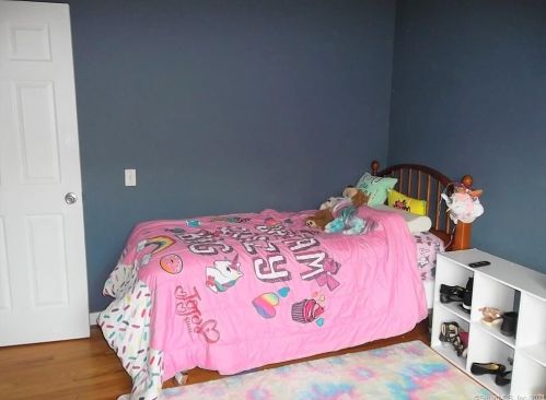 139 Sheridan Rd, Enfield CT 06082-4127 exterior