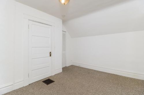 1618 Quendo Ave, Saint Louis MO 63130-1427 exterior