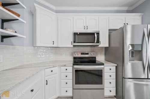 8045 Jot Em Down Rd, Gainesville GA 30506-5655 exterior