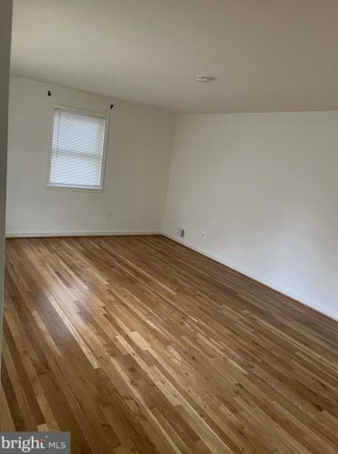 1607 Lansdowne Way, Silver Spring MD  20910-1441 exterior