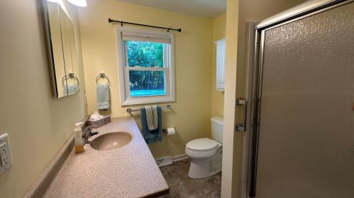 1350 Becker Rd, Meskegon MI 49445-1516 exterior