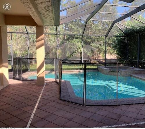 7303 Acorn Way, Naples FL 34119-9610 exterior