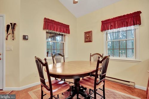 3 Wooded Ridge Rd, Swanton MD 21561-2334 exterior