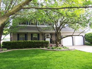 2908 Vimy Ridge Dr, Joliet, IL 60435-1688