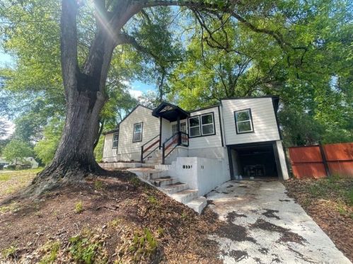 1675 Avon Ave, Atlanta GA  30311-2705 exterior