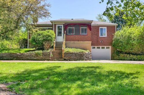 590 Dorseyville Rd, Pittsburgh PA  15238-1525 exterior