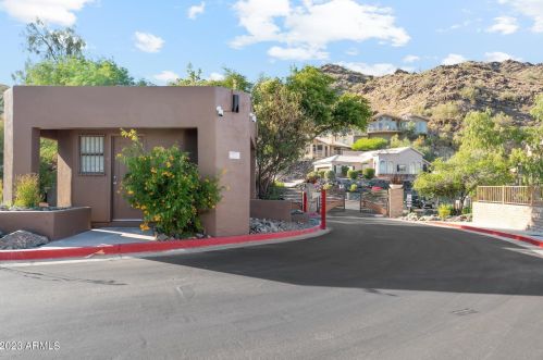 10401 Central Ave, Phoenix AZ 85020-1053 exterior