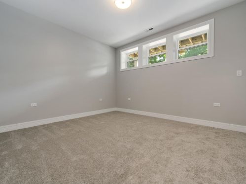 3536 Albany Ave, Chicago IL 60612-3921 exterior