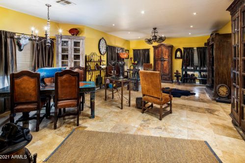 17313 22 Way, Phoenix AZ 85022-2255 exterior