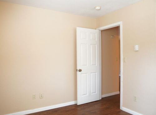 107 Monte Verano Ct, San Jose CA 95116-2658 exterior