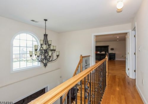 50 Diven St, Springfield NJ 07081-2814 exterior