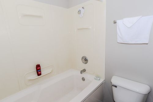 2703 Fairway Dr, Joliet IL 60435-5223 exterior