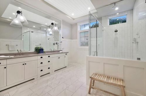 1394 1 Ave, Naples FL 34102 exterior