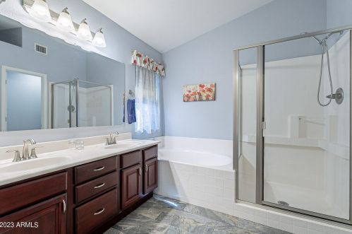 12245 41st Ave, Phoenix AZ 85029-2947 exterior