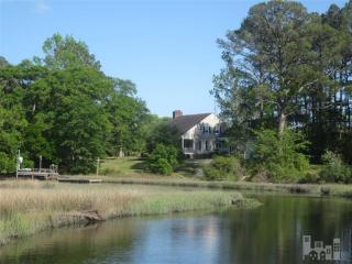 5409 Efird Rd, Wilmington, NC 28409-2420