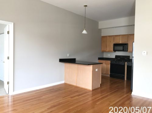 4600 Indiana Ave, Chicago IL 60653-3960 exterior