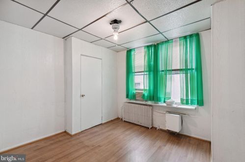 1212 Federal St, Philadelphia PA 19147-4518 exterior