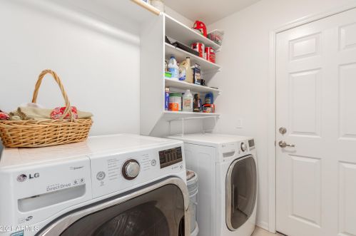 6063 Danielson Way, Chandler AZ  85249-4154 exterior